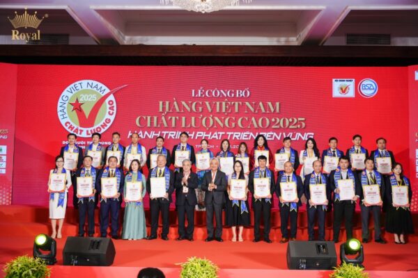 Tập đoàn Quốc tế Á Châu tự hào nhận danh hiệu Hàng Việt Nam chất lượng cao 2025