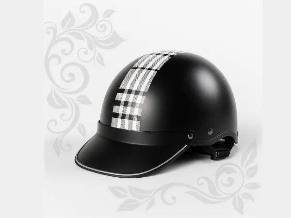 Mũ bảo hiểm thời trang